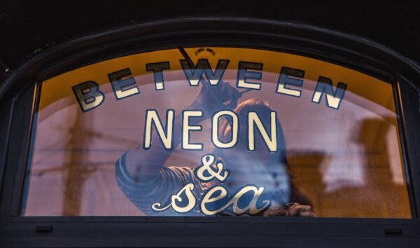 'Expressive Sign Making' Hand lettering workshop with Lisa Wigham for adults (over 18 years)
