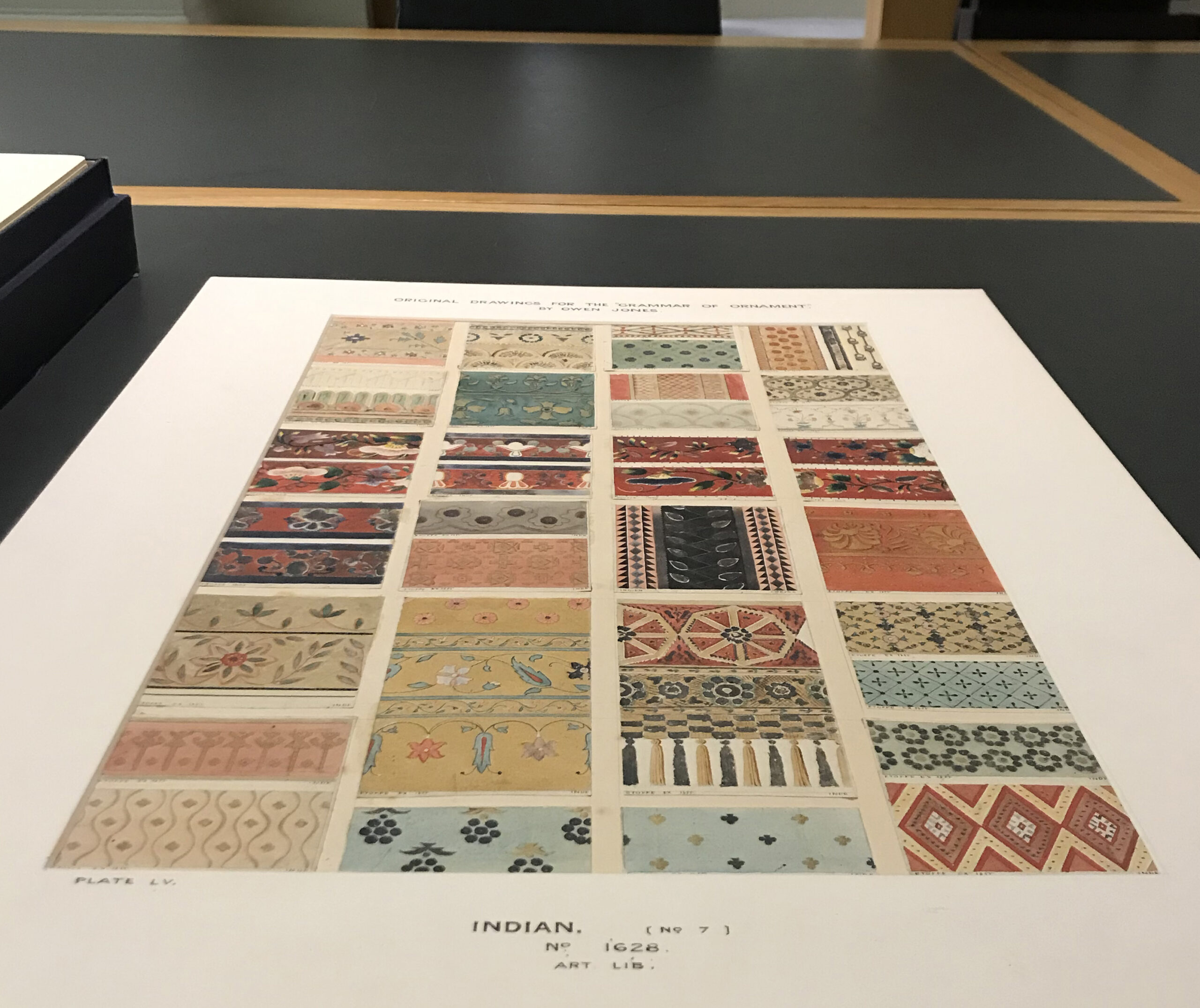 Image of 6.India no. 4 (original drawing), Owen Jones, Grammar of Ornament (1856).